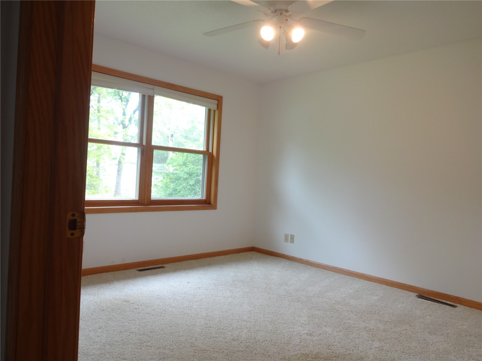 680 W Washington Street Marengo IA 52301
