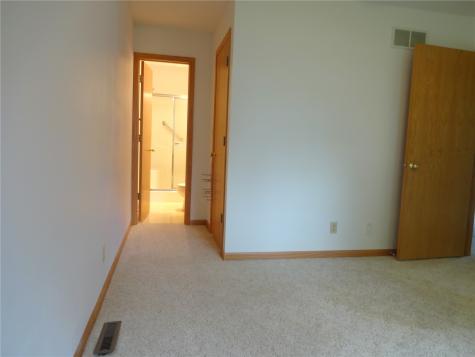680 W Washington Street Marengo IA 52301