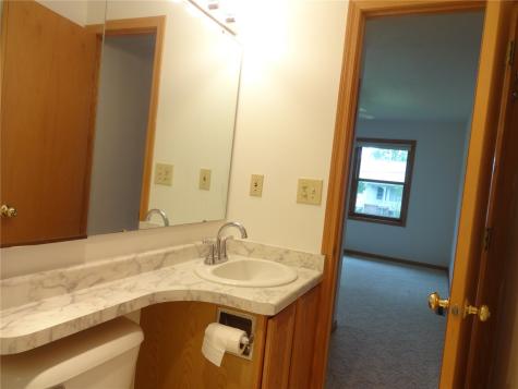 680 W Washington Street Marengo IA 52301