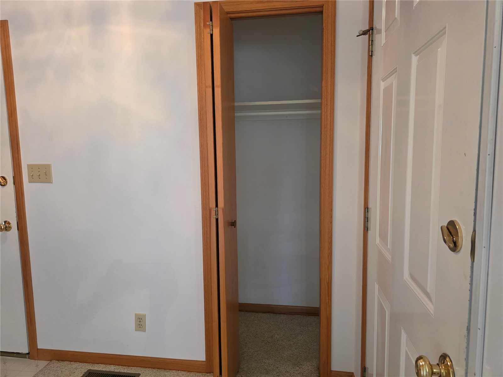 680 W Washington Street Marengo IA 52301