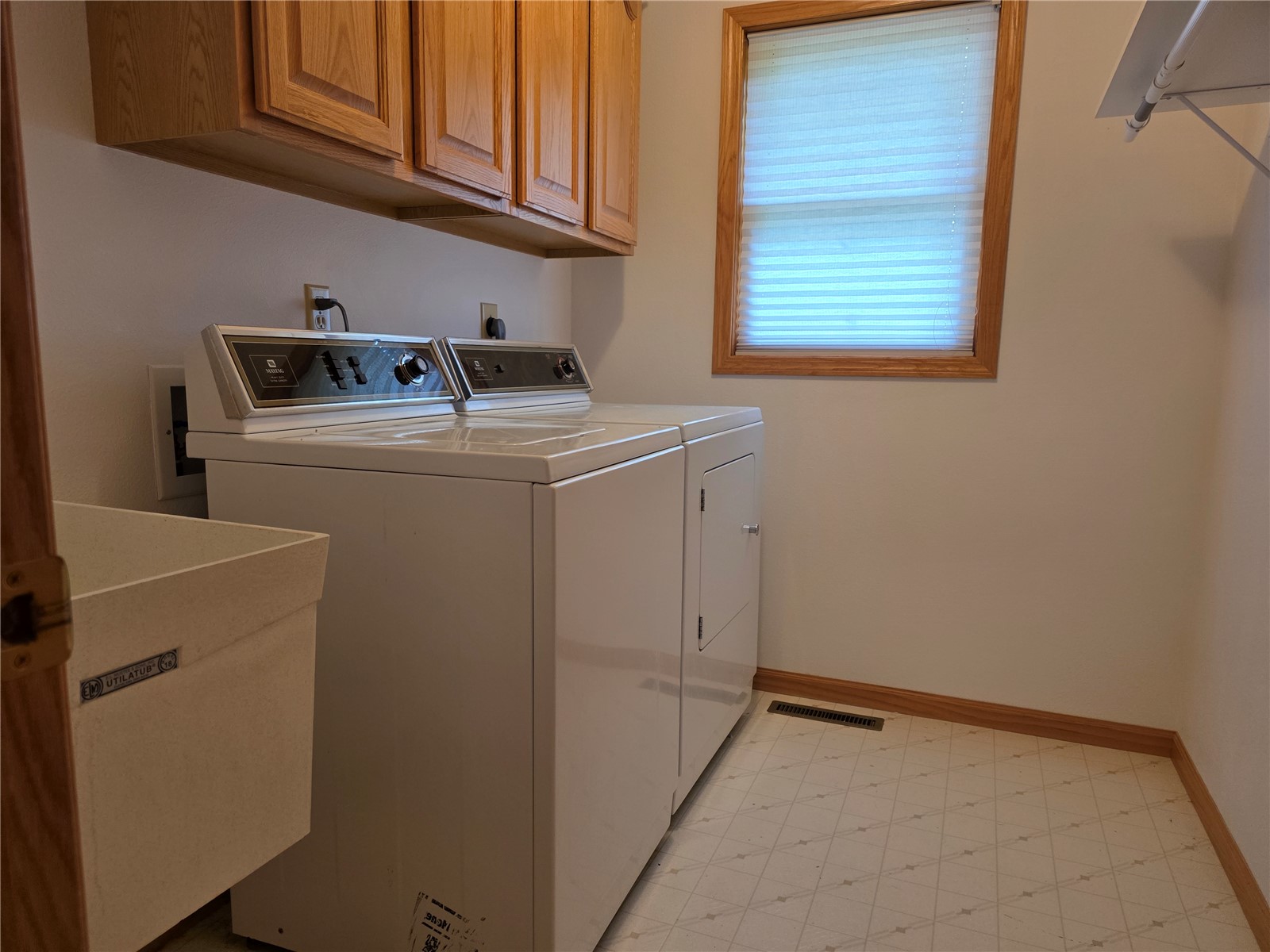 680 W Washington Street Marengo IA 52301