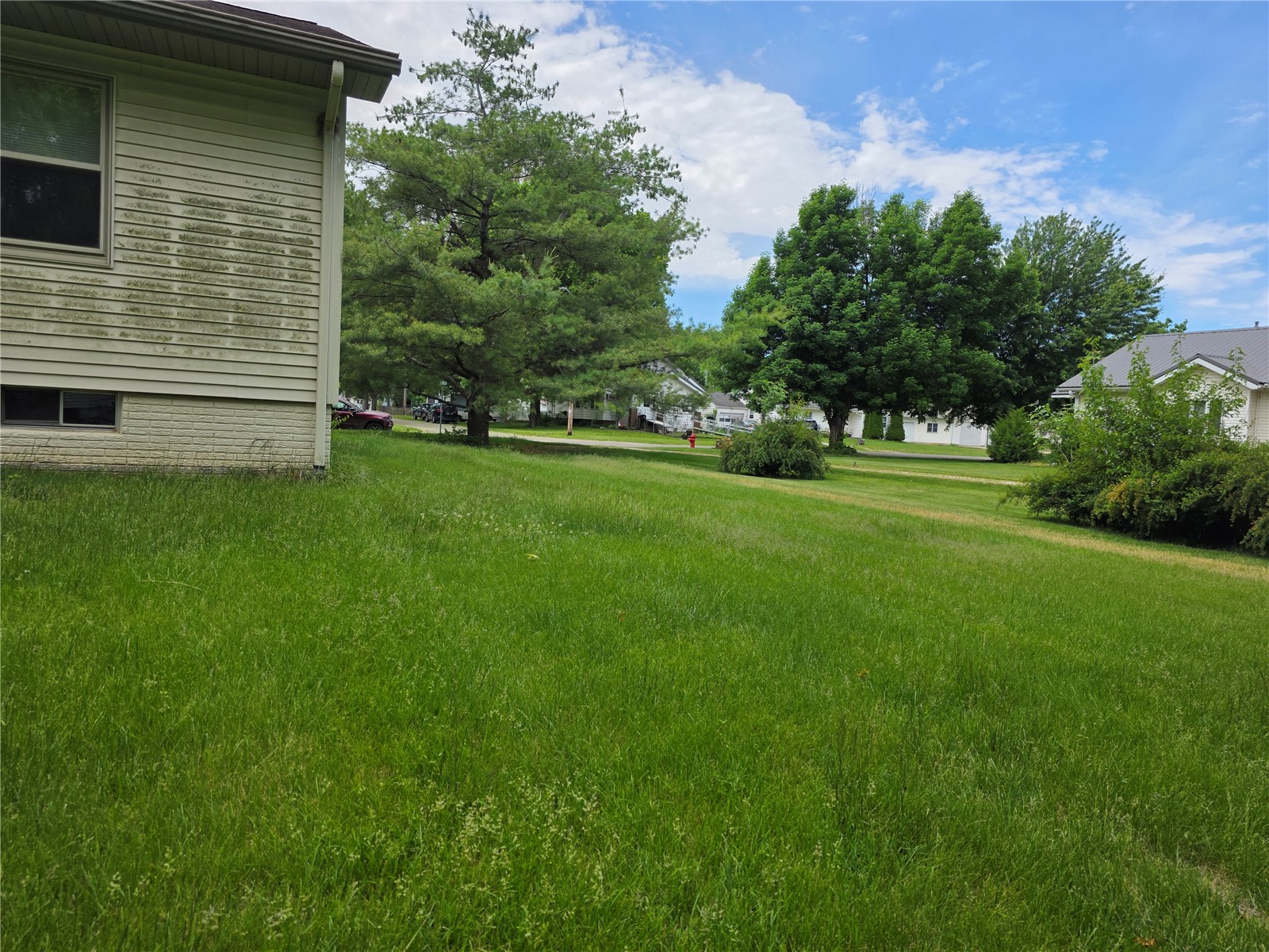 680 W Washington Street Marengo IA 52301
