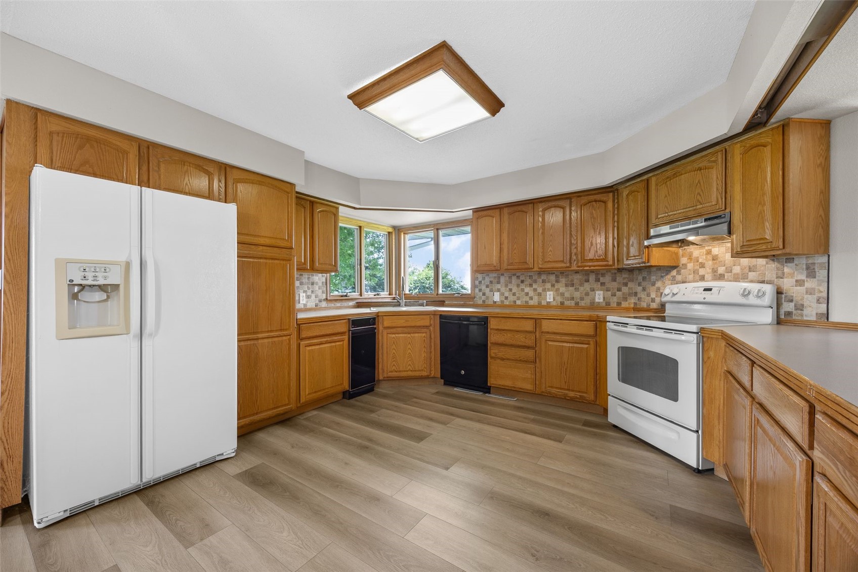 9941 Forest Chapel Road Anamosa IA 52205