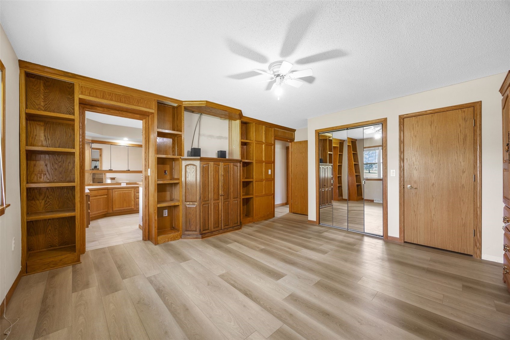 9941 Forest Chapel Road Anamosa IA 52205