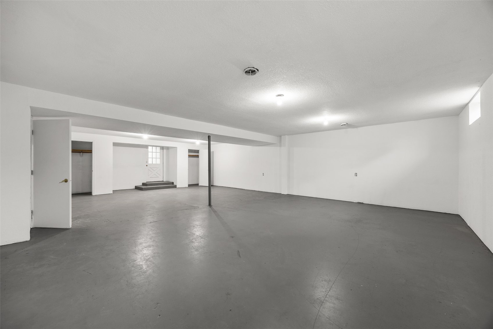 9941 Forest Chapel Road Anamosa IA 52205