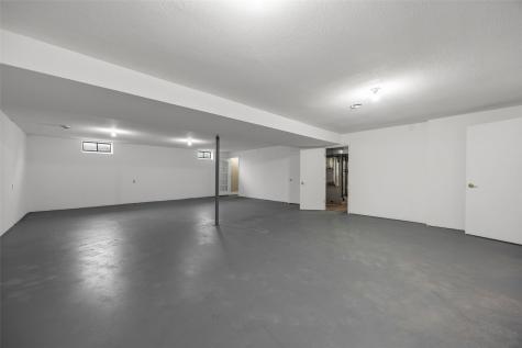 9941 Forest Chapel Road Anamosa IA 52205