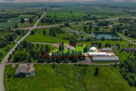 9941 Forest Chapel Road Anamosa IA 52205