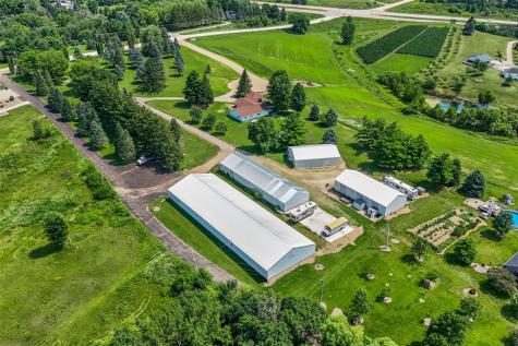 9941 Forest Chapel Road Anamosa IA 52205