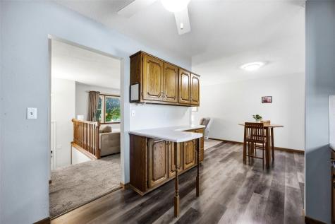 4900 Cedar View Drive Cedar Rapids IA 52404