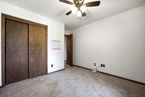 4900 Cedar View Drive Cedar Rapids IA 52404