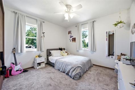 4900 Cedar View Drive Cedar Rapids IA 52404