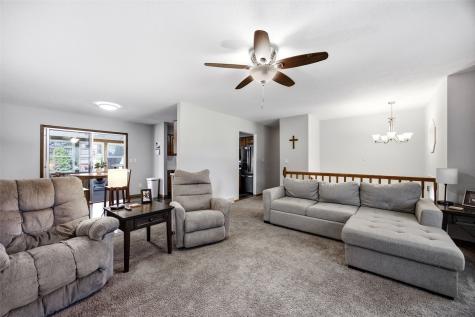 4900 Cedar View Drive Cedar Rapids IA 52404