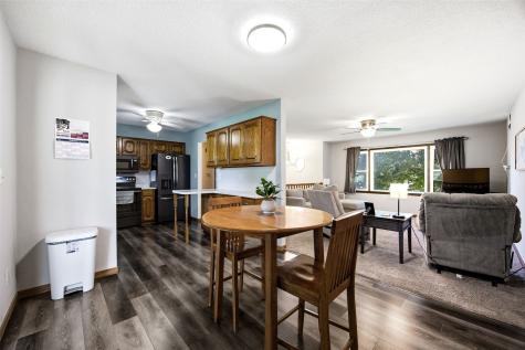 4900 Cedar View Drive Cedar Rapids IA 52404