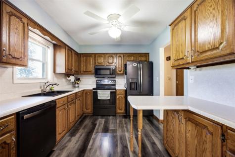 4900 Cedar View Drive Cedar Rapids IA 52404