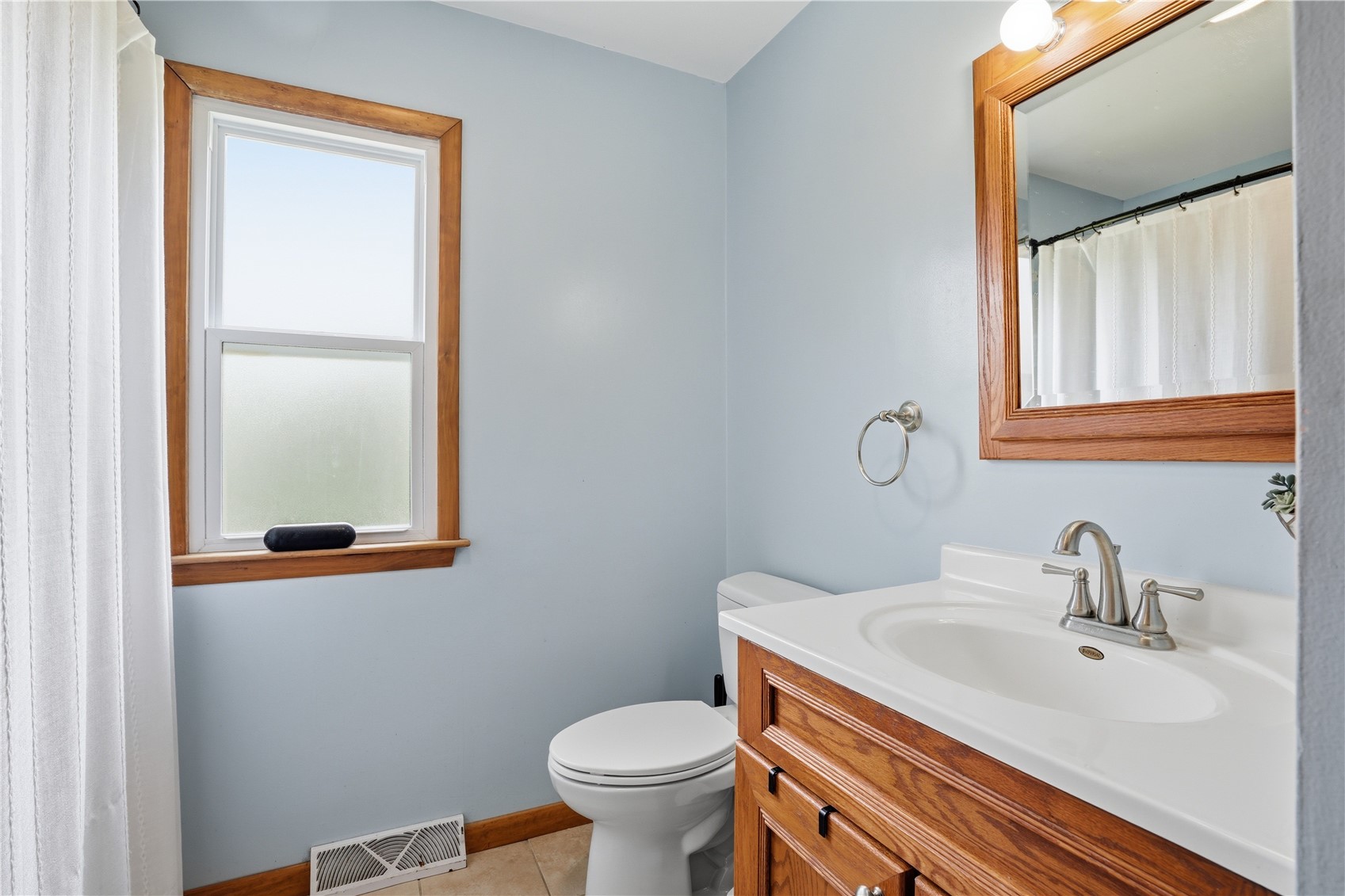 720 Lisbon Road NE Mt Vernon IA 52314