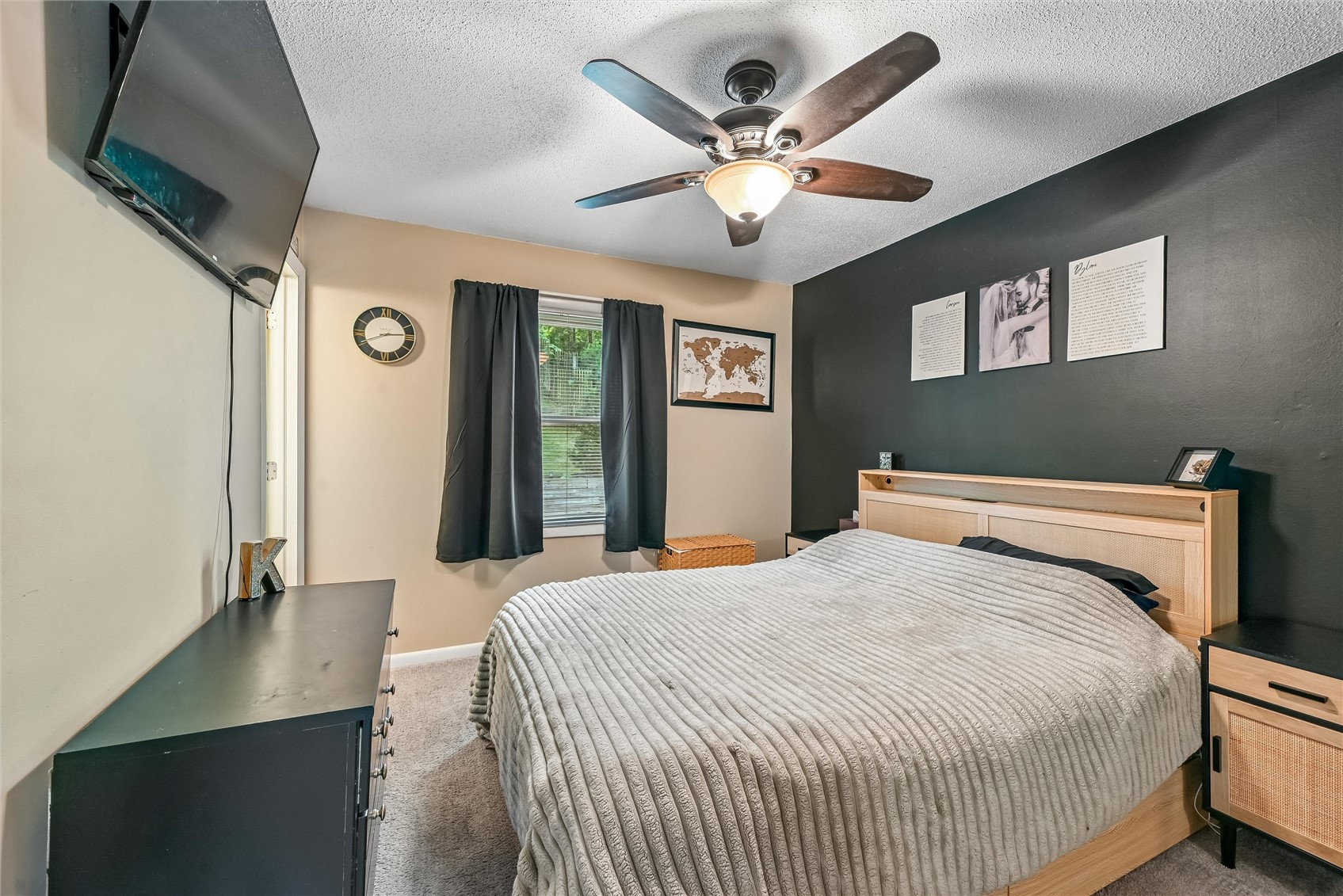 2717 Westwood Drive NW Cedar Rapids IA 52405