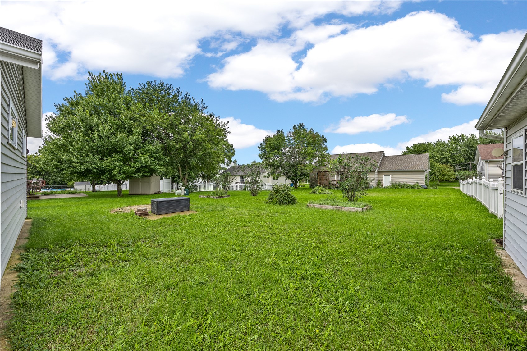 1209 Business 30 SW Mt Vernon IA 52314
