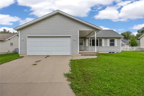 1209 Business 30 SW Mt Vernon IA 52314