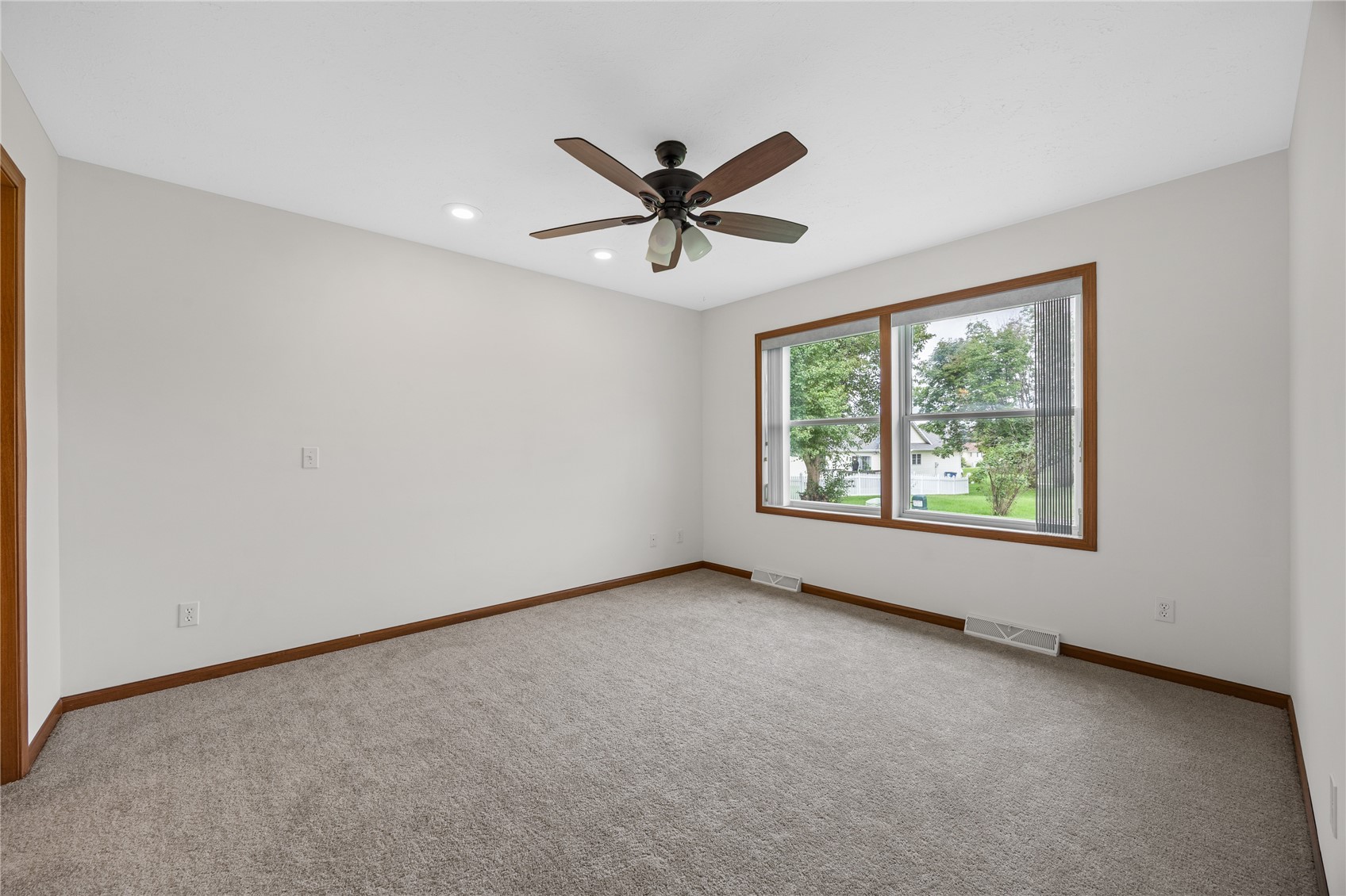 1209 Business 30 SW Mt Vernon IA 52314
