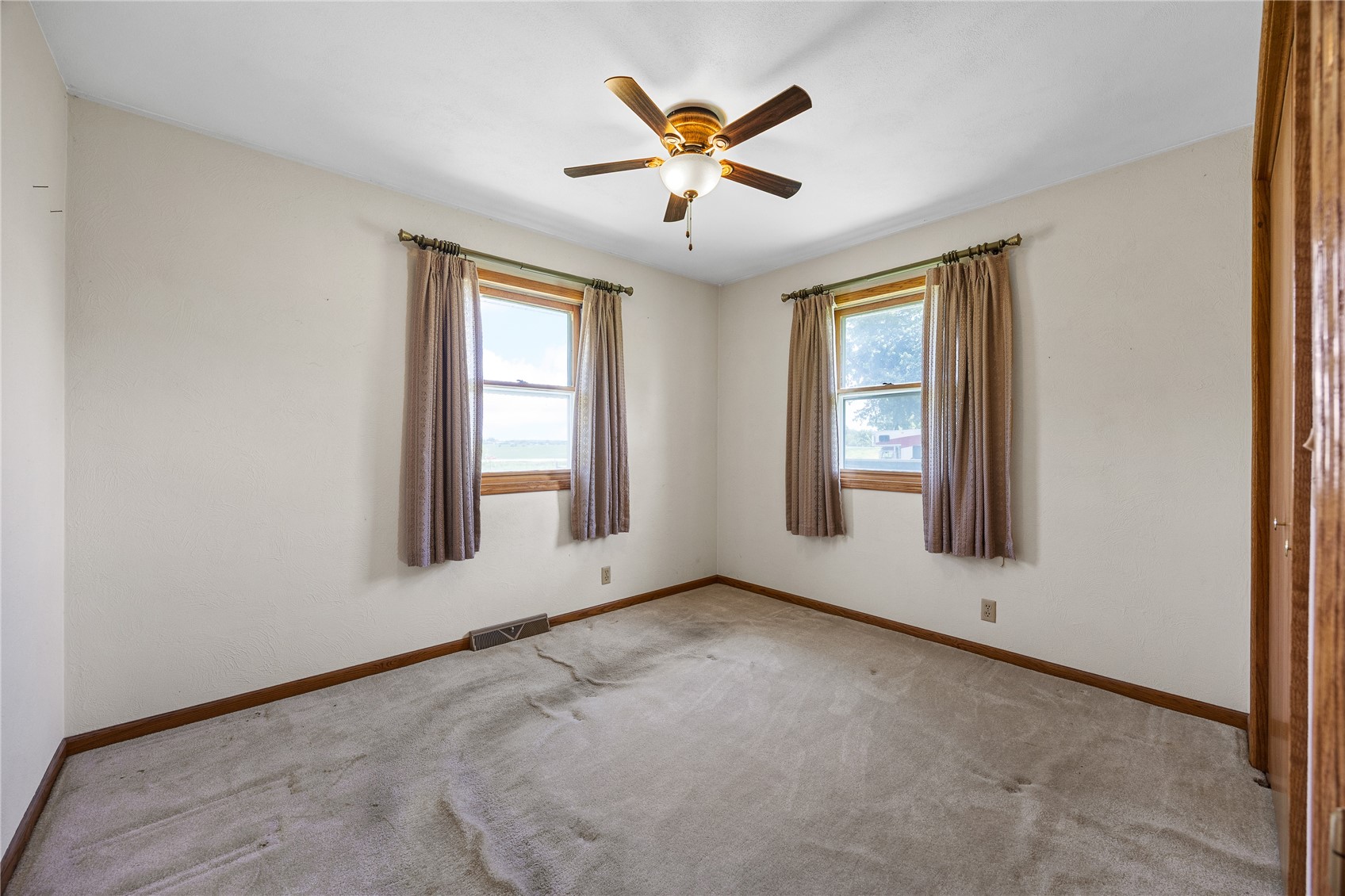 7800 Wieneke Circle Cedar Rapids IA 52404