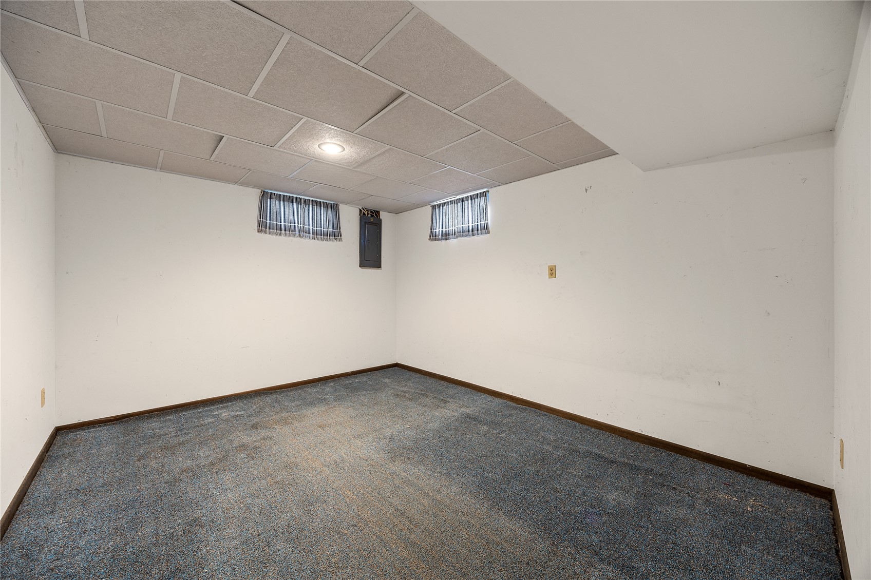 7800 Wieneke Circle Cedar Rapids IA 52404