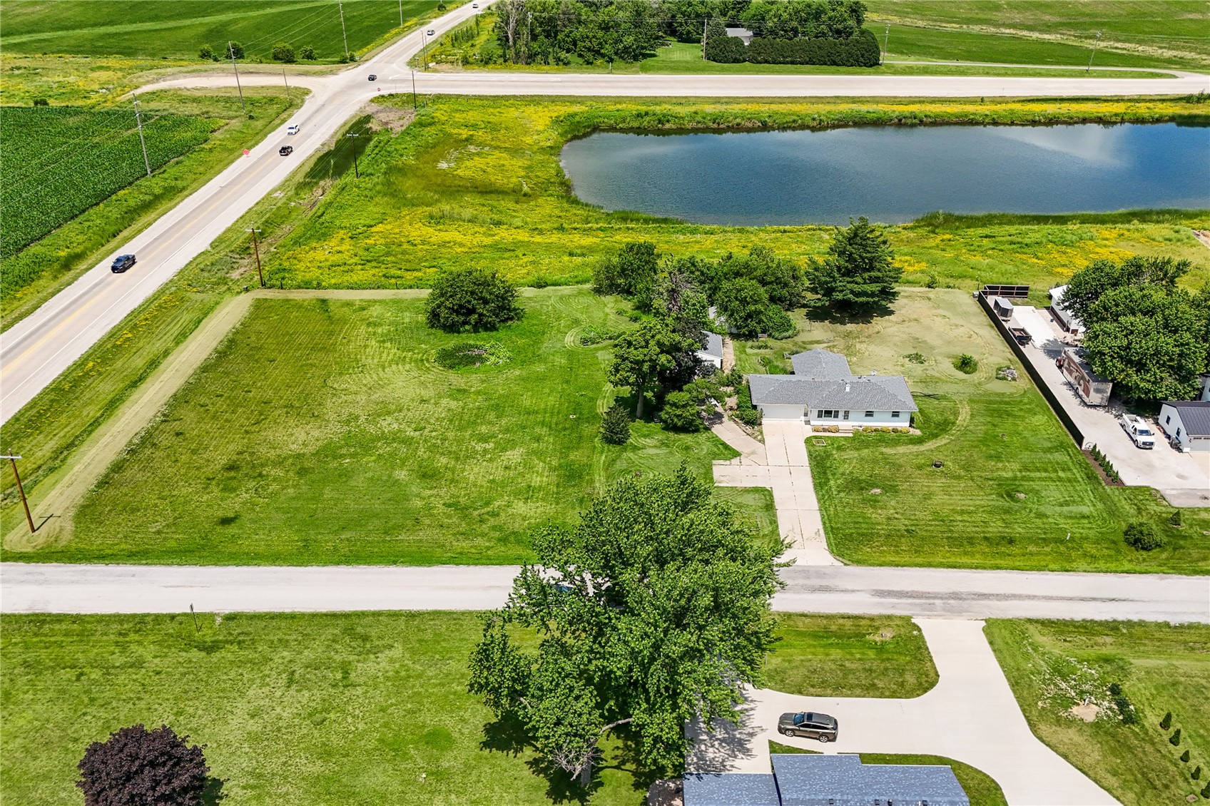 7800 Wieneke Circle Cedar Rapids IA 52404