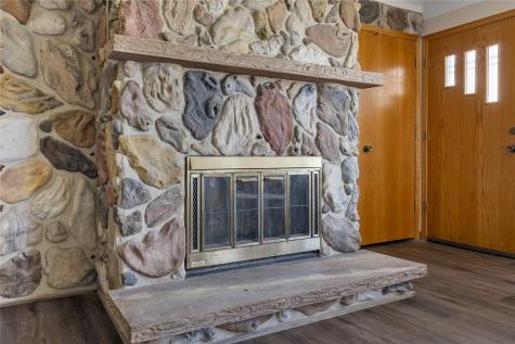 7800 Wieneke Circle Cedar Rapids IA 52404