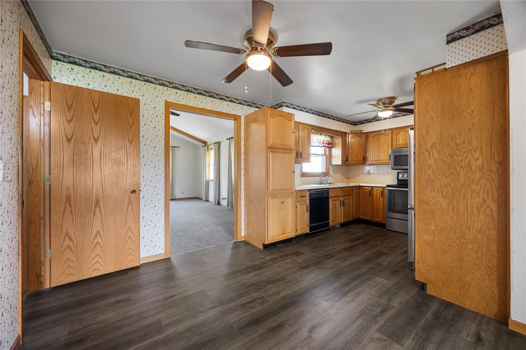 7800 Wieneke Circle Cedar Rapids IA 52404