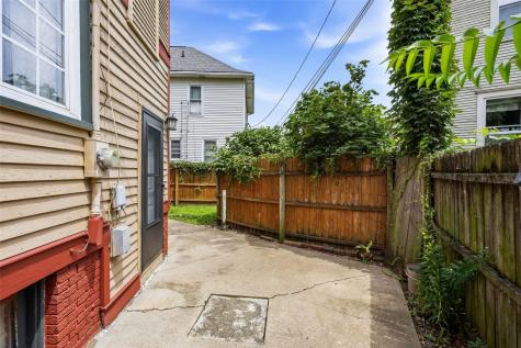 1717 3rd Avenue SE Cedar Rapids IA 52403
