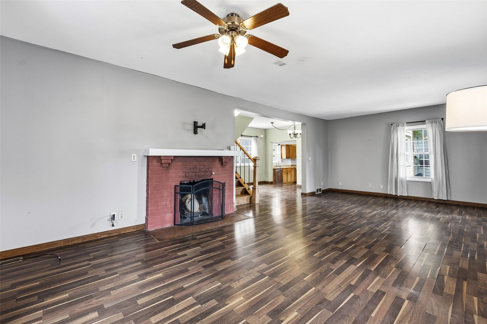 1717 3rd Avenue SE Cedar Rapids IA 52403