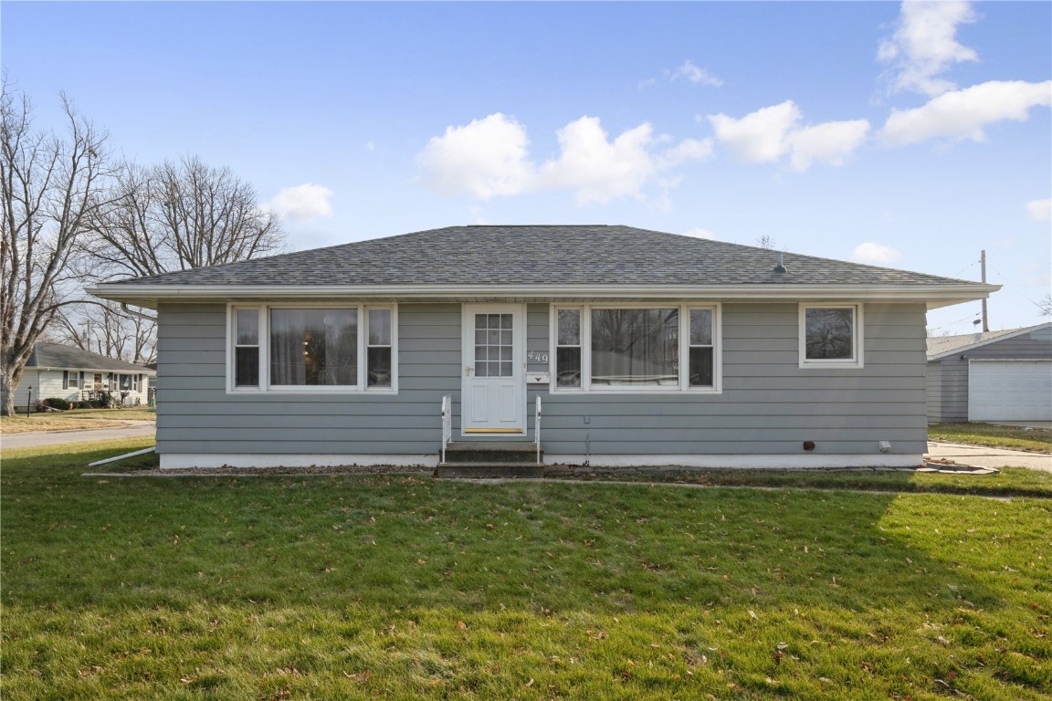 449 24th Street NW Cedar Rapids IA 52405