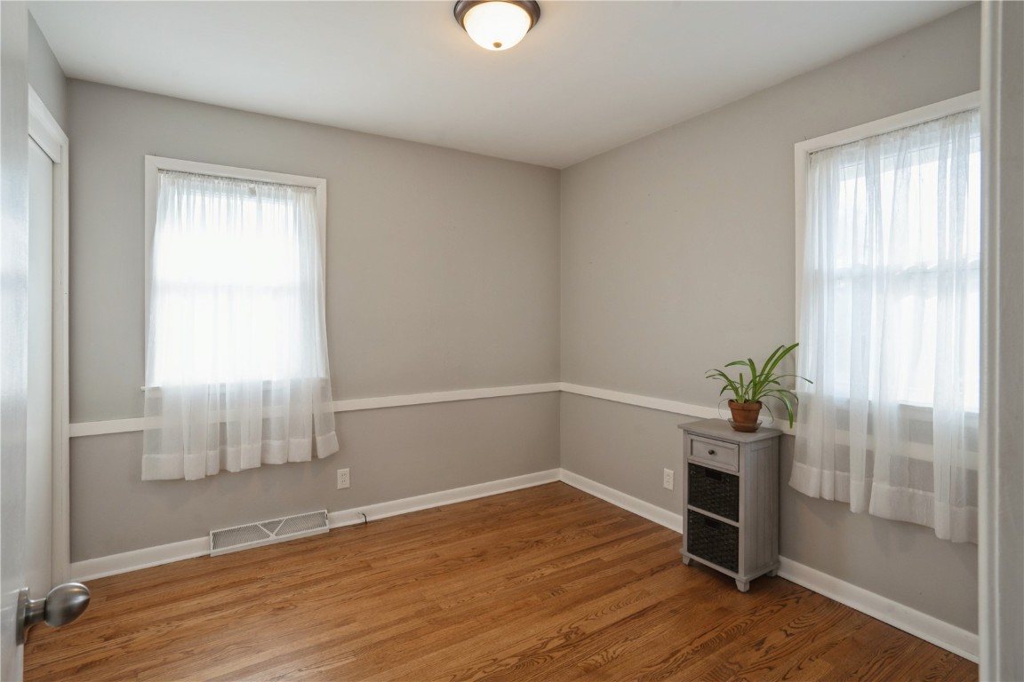 449 24th Street NW Cedar Rapids IA 52405