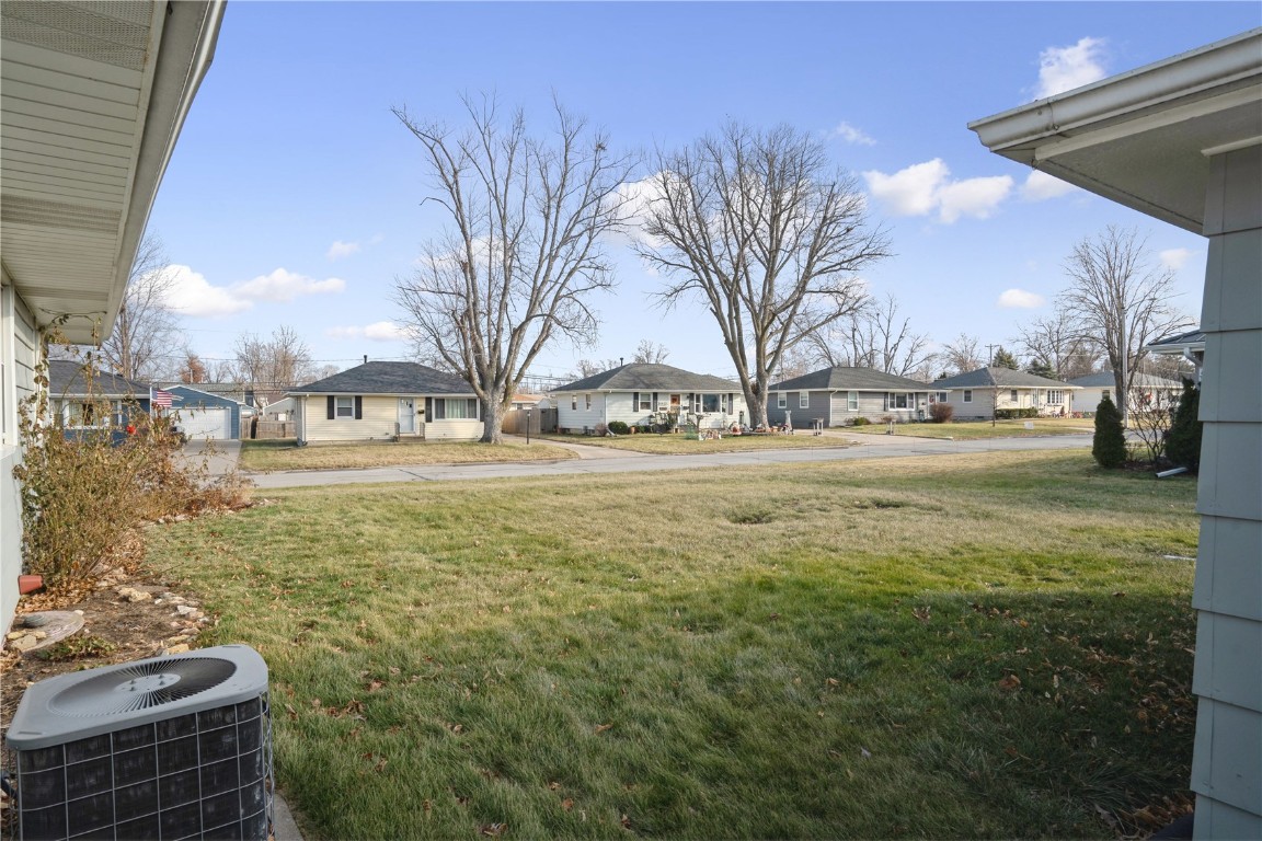 449 24th Street NW Cedar Rapids IA 52405