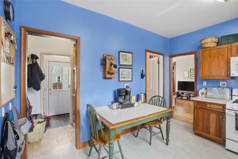 201 7th Avenue NW Mt Vernon IA 52314
