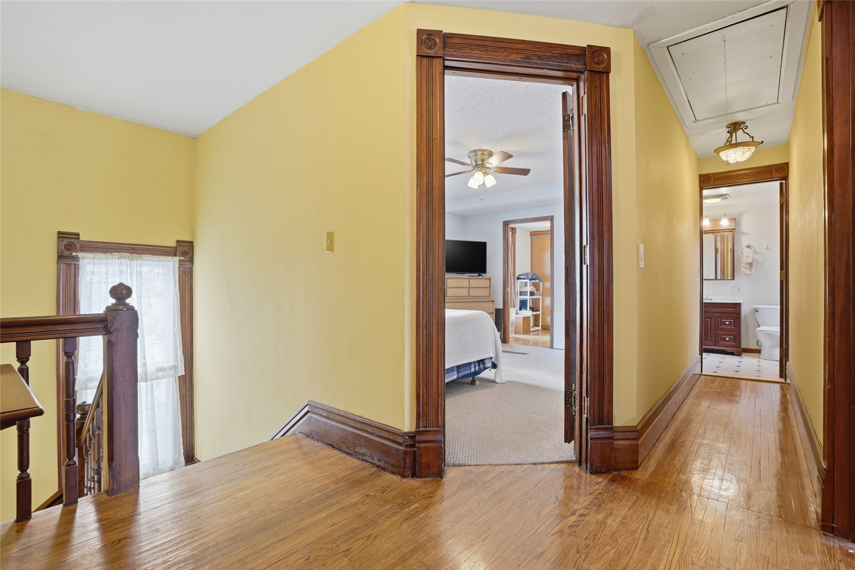 201 7th Avenue NW Mt Vernon IA 52314