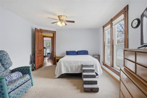 201 7th Avenue NW Mt Vernon IA 52314