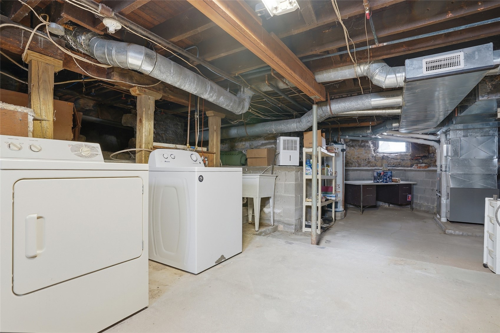 201 7th Avenue NW Mt Vernon IA 52314