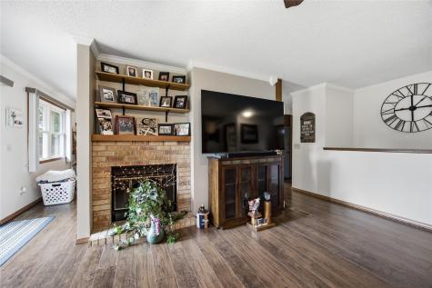 107 Sunrise Drive Tipton IA 52772