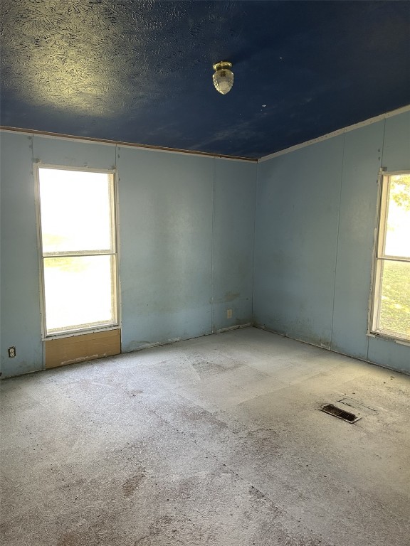 214 Main Street Elberon IA 52225