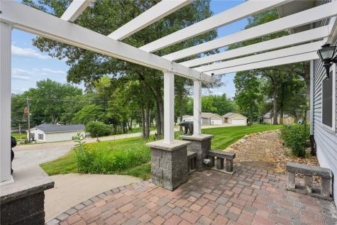 181 Center Point Drive Montezuma IA 50171