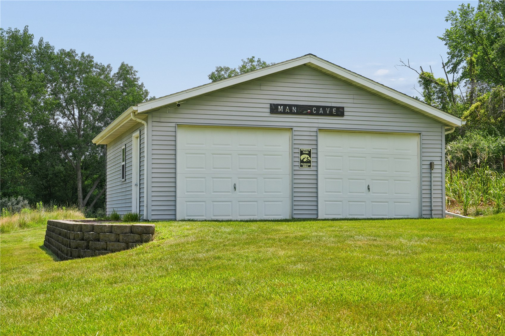 181 Center Point Drive Montezuma IA 50171
