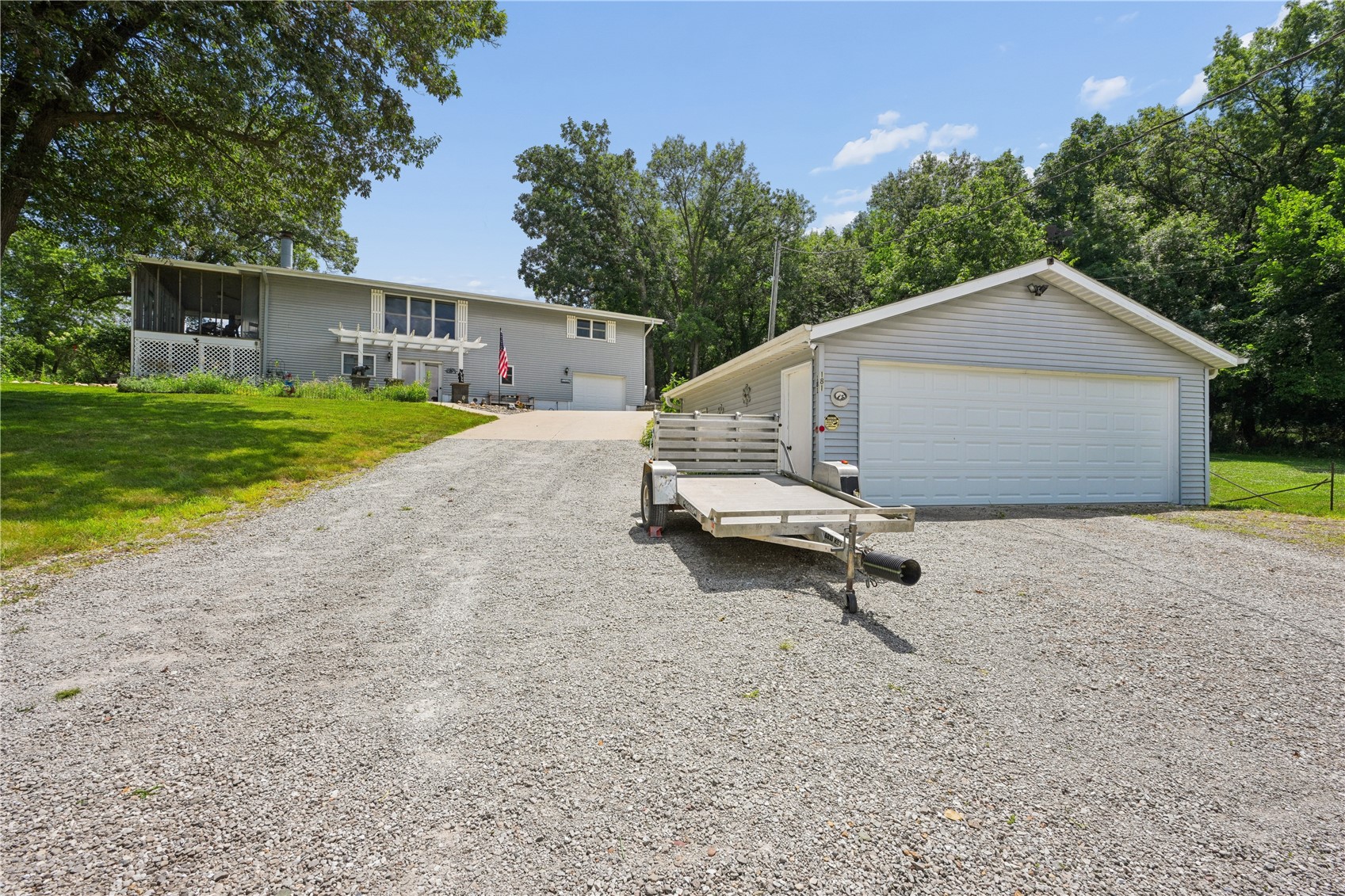 181 Center Point Drive Montezuma IA 50171