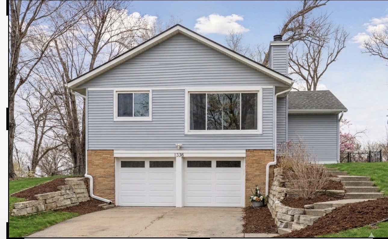 1338 Parkwood Drive SE Cedar Rapids IA 52403