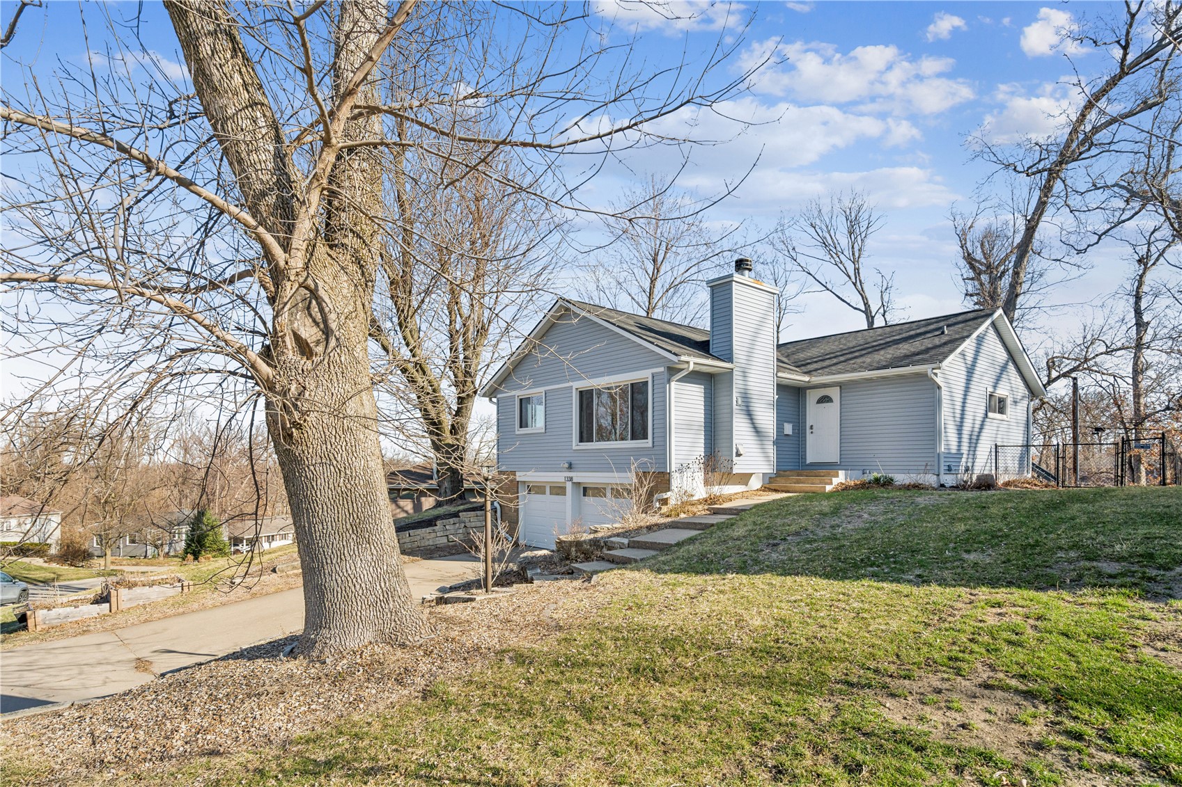 1338 Parkwood Drive SE Cedar Rapids IA 52403