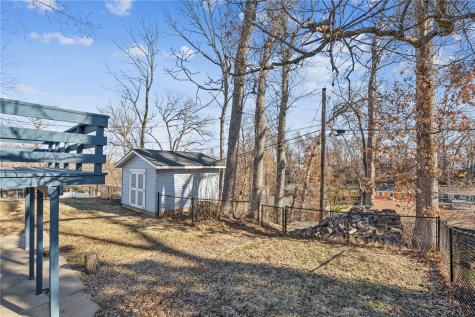 1338 Parkwood Drive SE Cedar Rapids IA 52403
