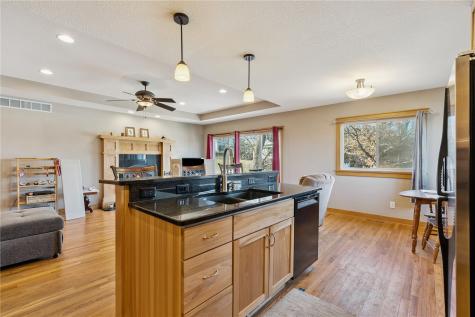 1338 Parkwood Drive SE Cedar Rapids IA 52403