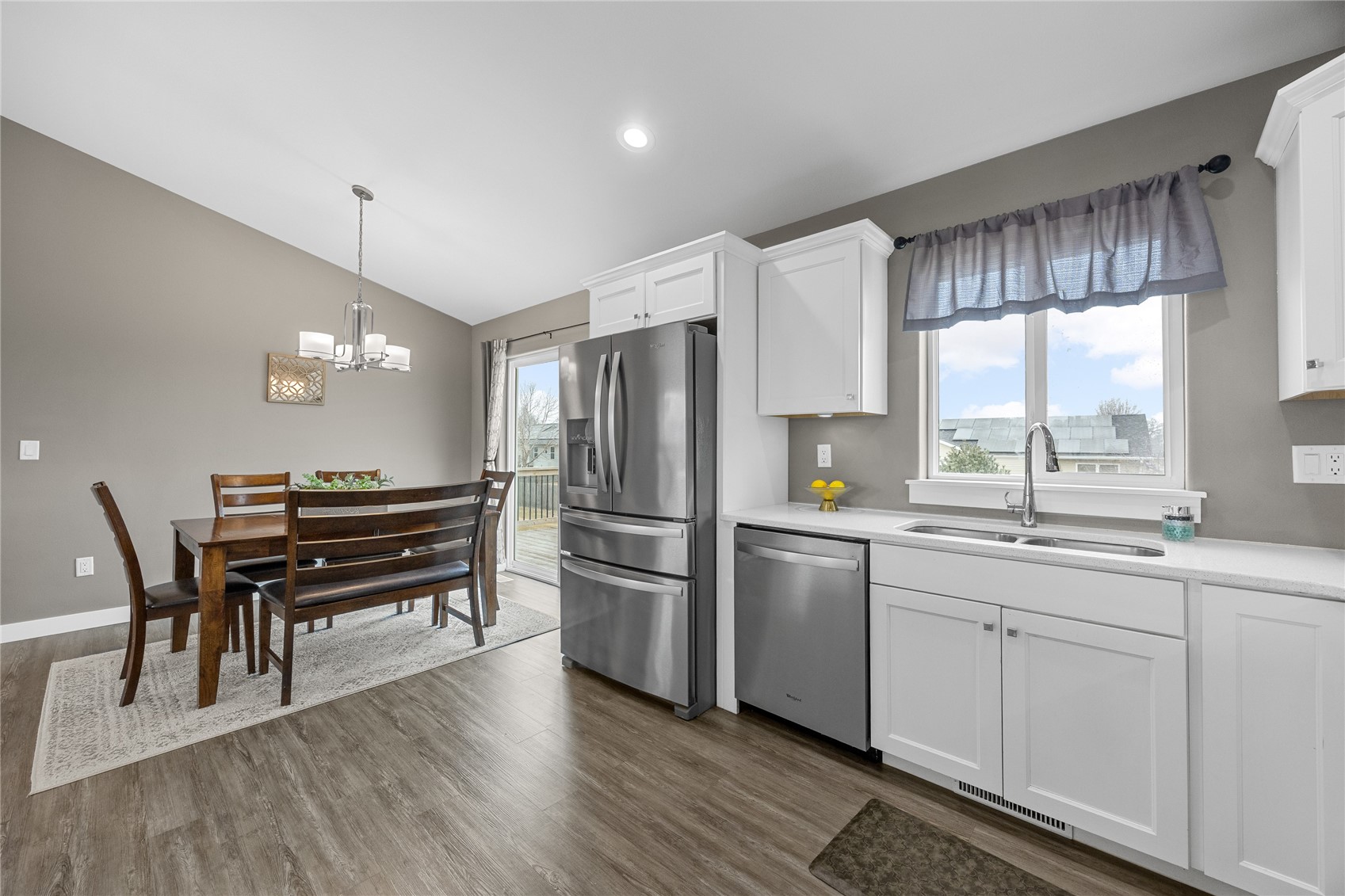 808 Marie Street Solon IA 52333