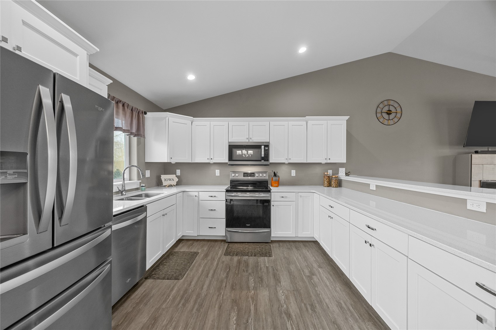 808 Marie Street Solon IA 52333