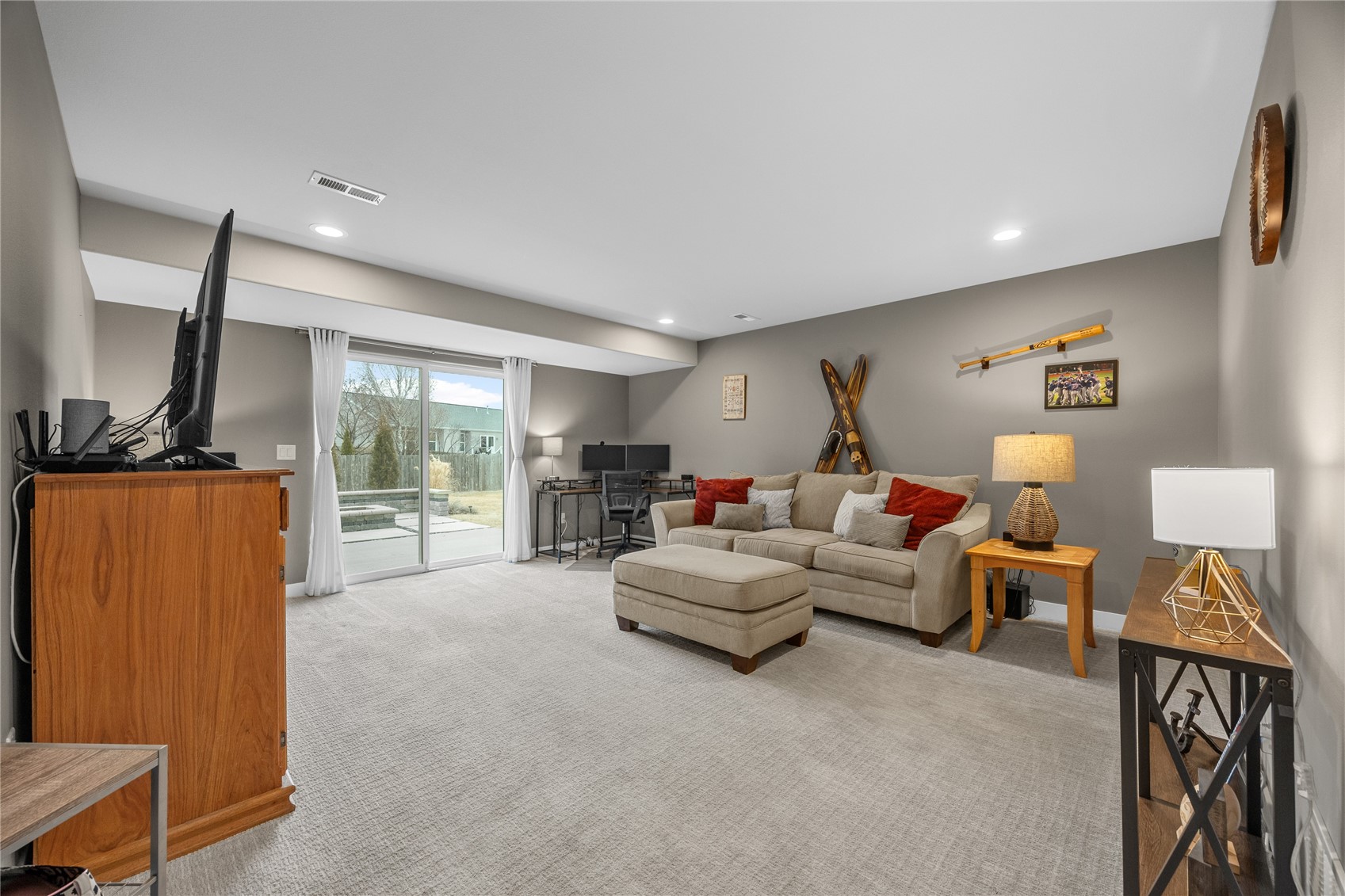 808 Marie Street Solon IA 52333