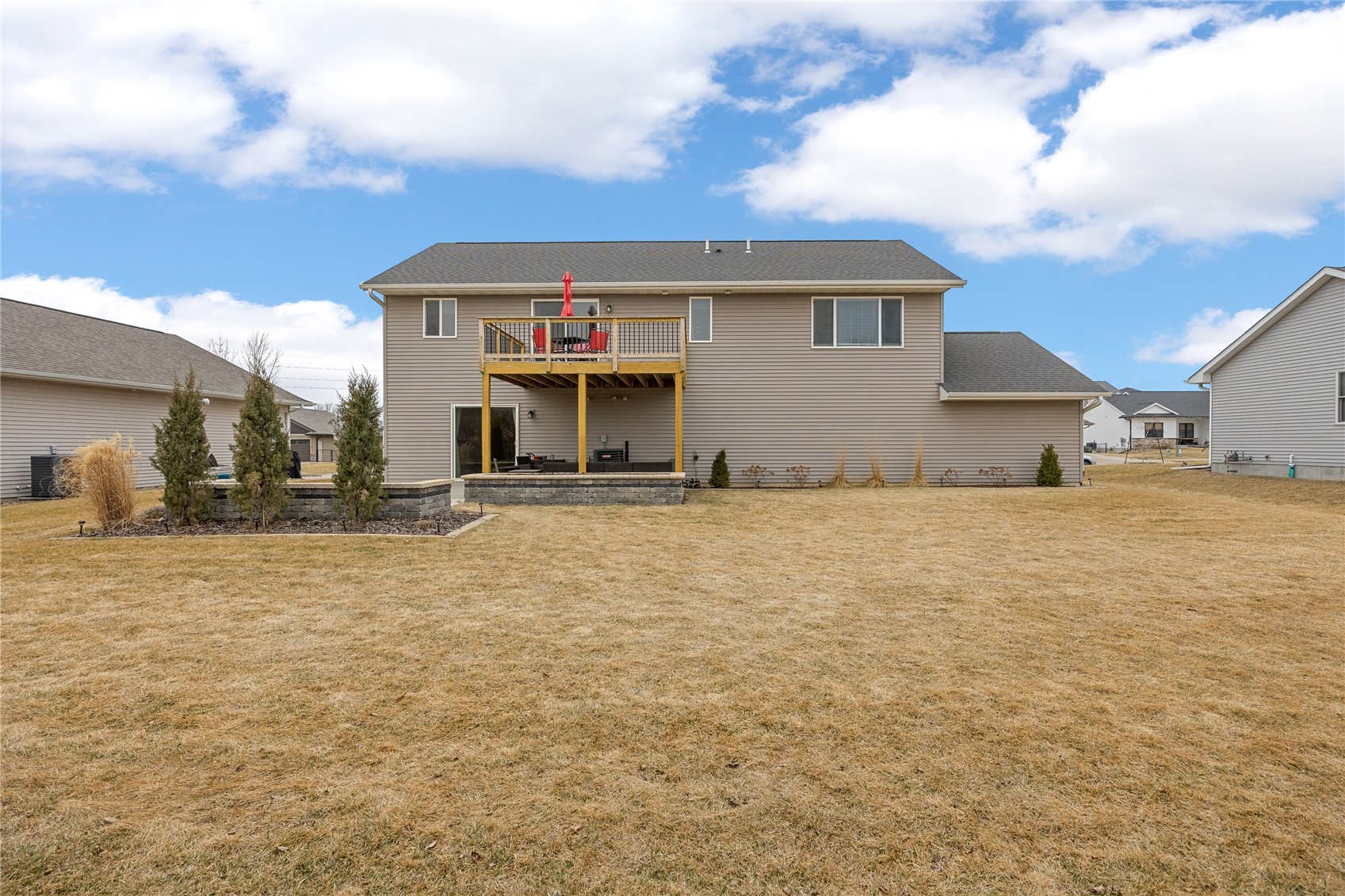 808 Marie Street Solon IA 52333
